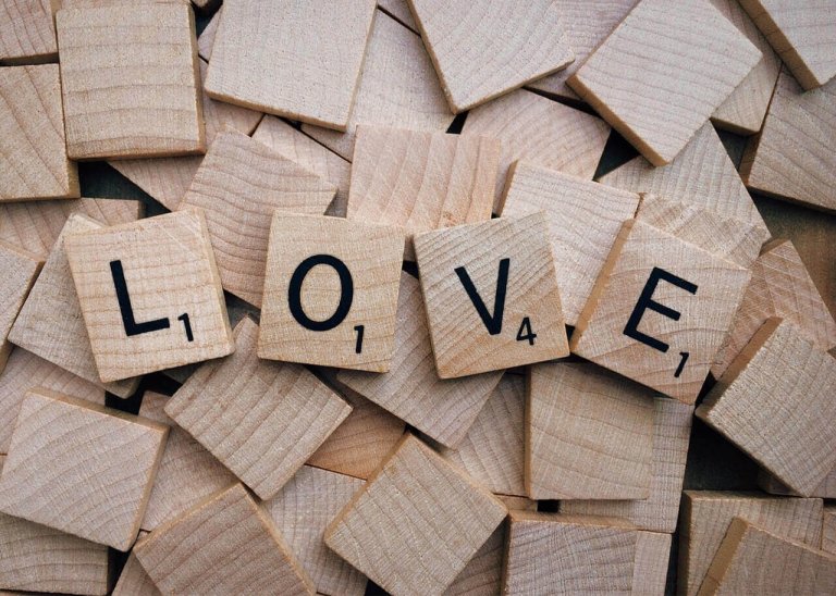 love spelled with scrabble